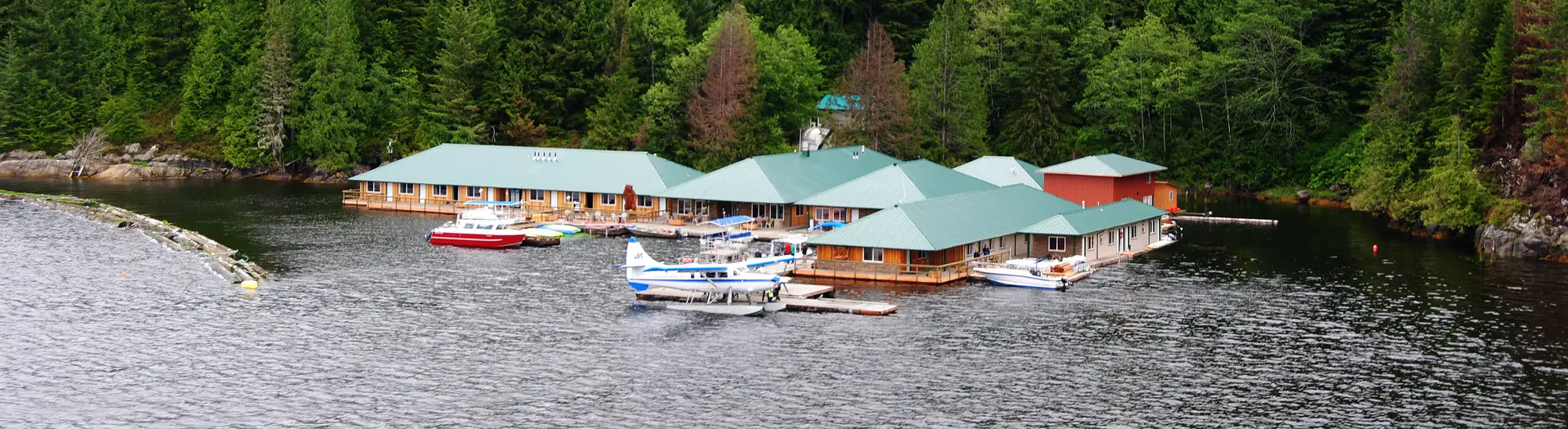 Knight Inlet Lodge