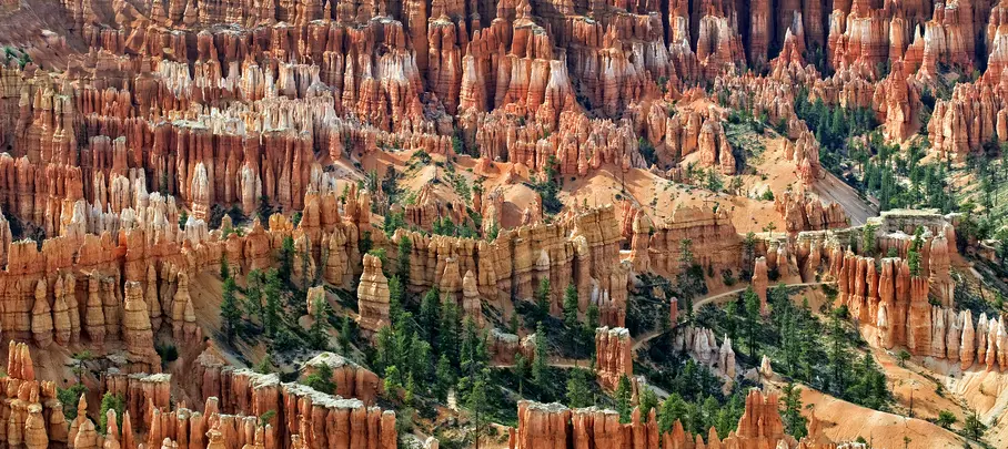 Amphitheater in Bryce Canyon