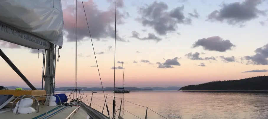 Zeilen langs de Whitsundays