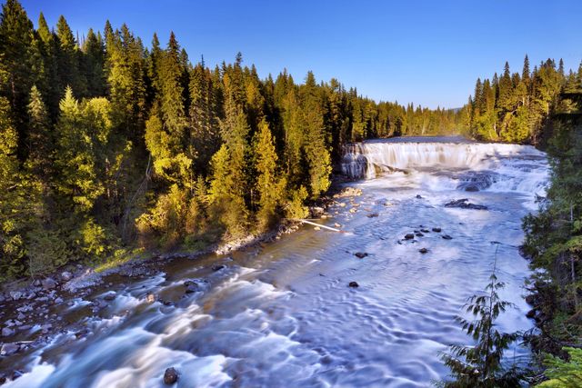 Dawson Falls, Wells Gray Provincial Park
