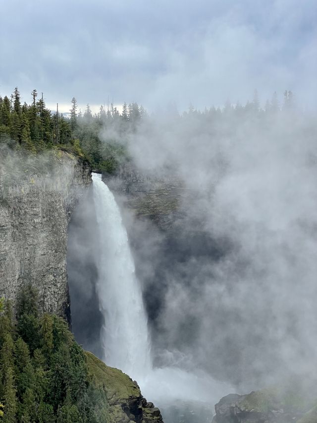 Helmcken Falls in Wells Gray Provincial Park