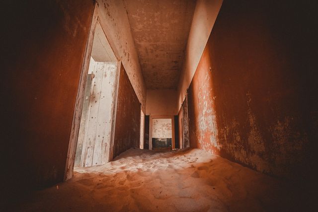 Verlaten huis in Kolmanskop