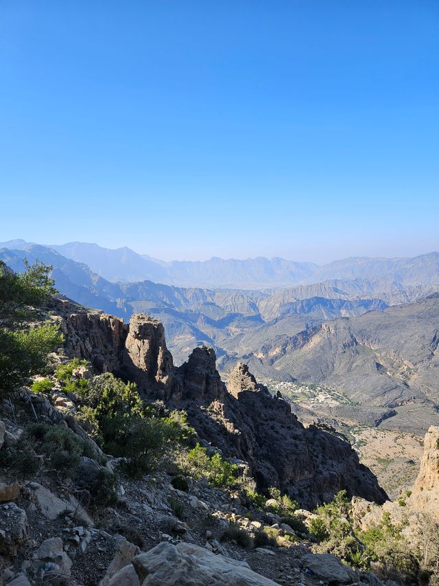 Uitzicht over een gebergte bij Jebel Akhdar