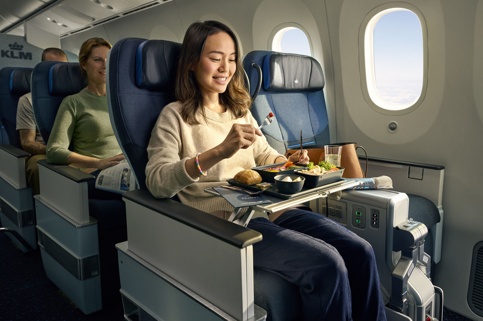 Maaltijdservice in KLM Premium Comfort Class