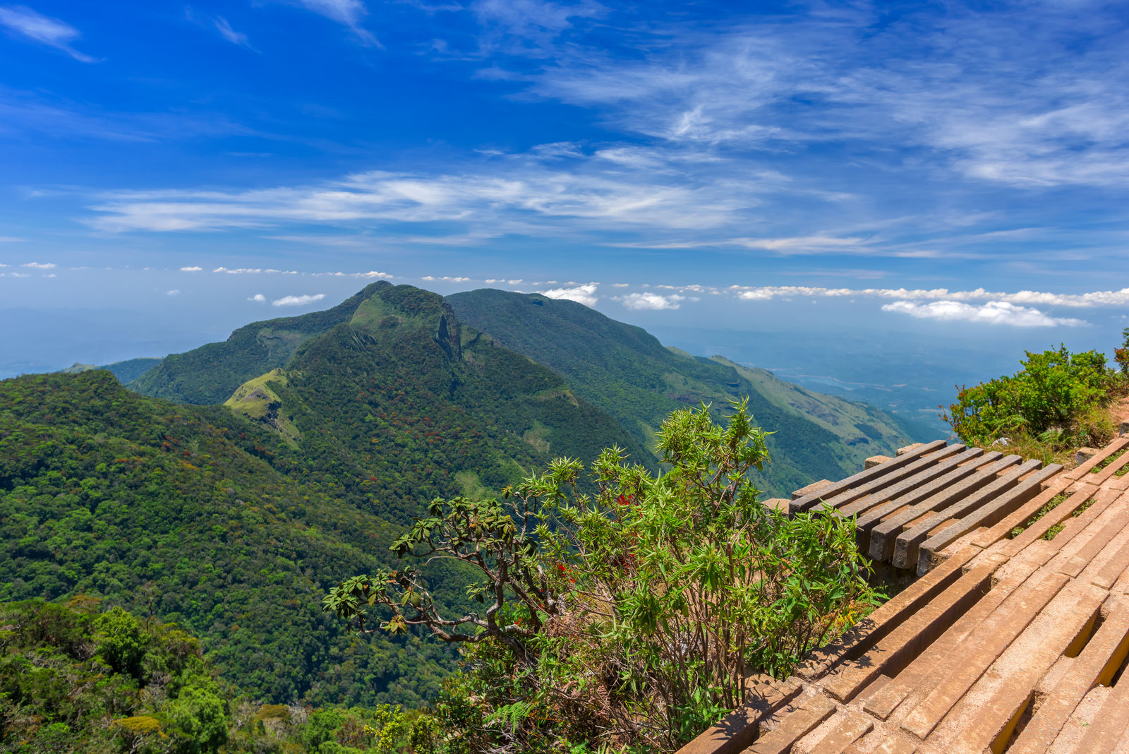 Worlds End Horton Plains National Park, Sri Lanka