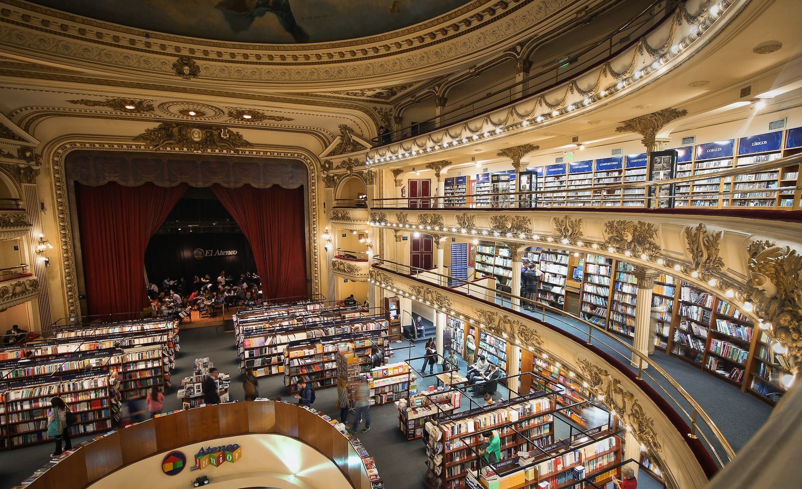 Boekwinkel Ateneo in Buenos Aires
