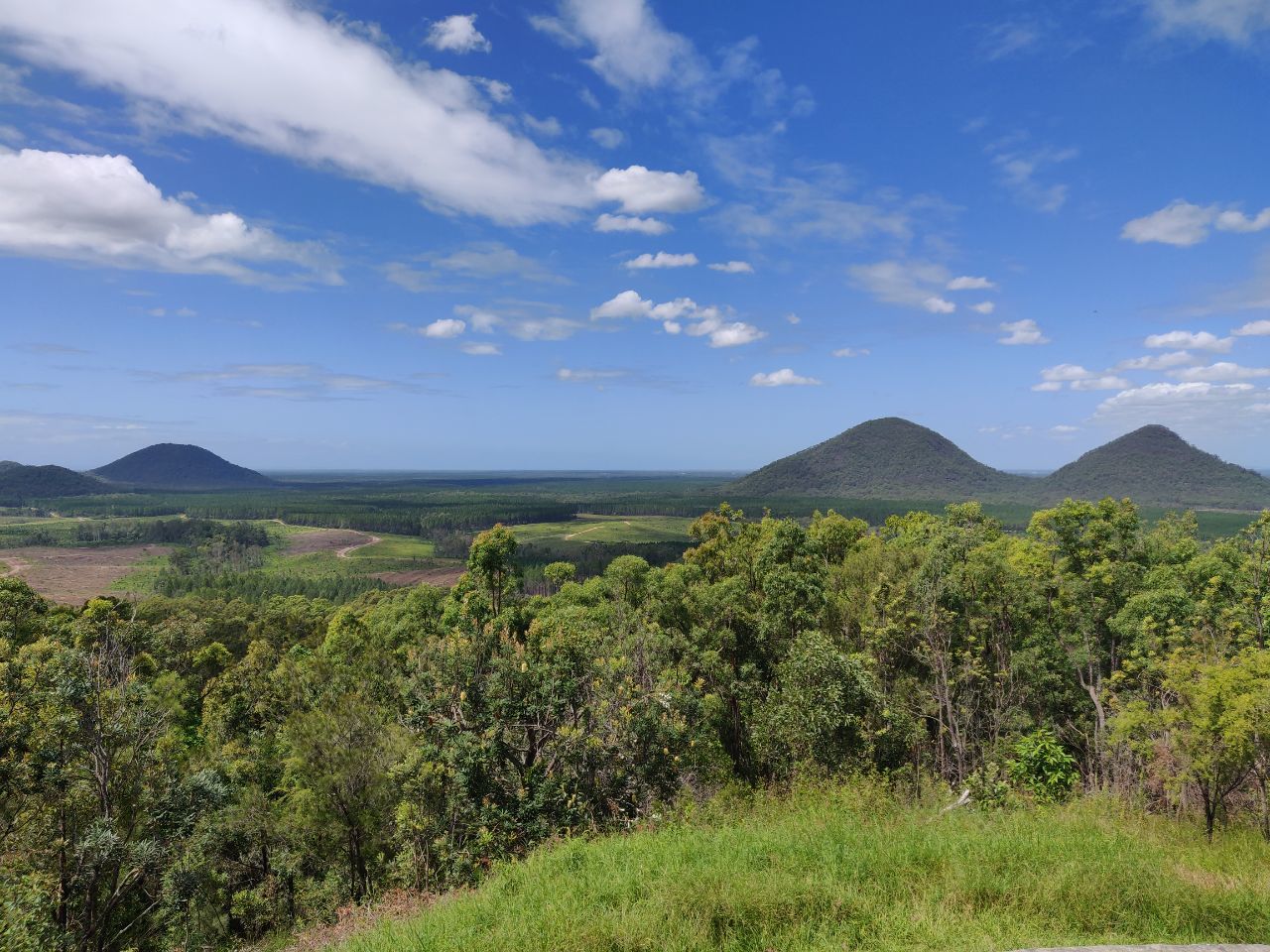 Glass House Mountains, Queensland