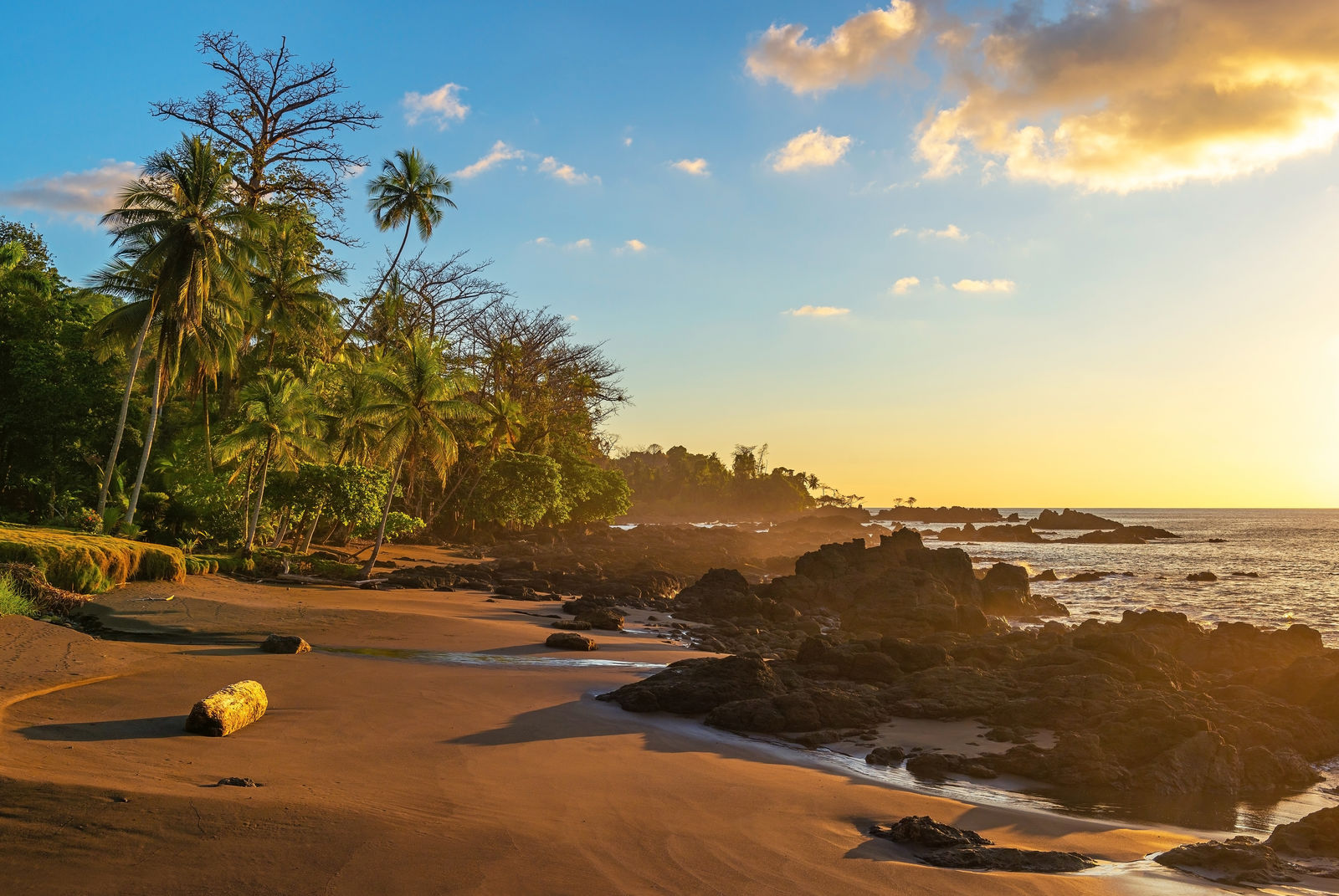 Zonsondergang in Corcovado National Park