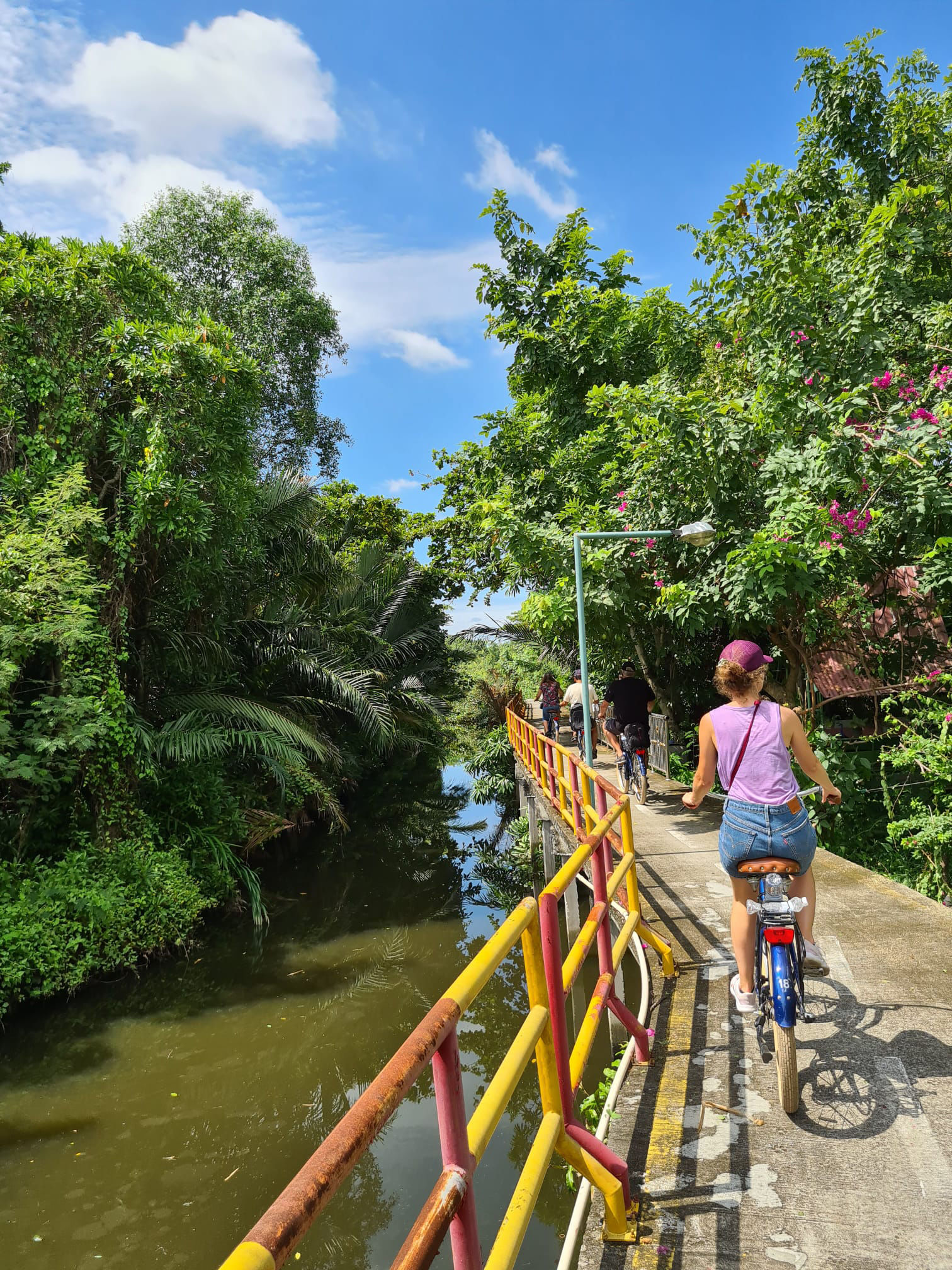 Femke op fietstour in Bangkok