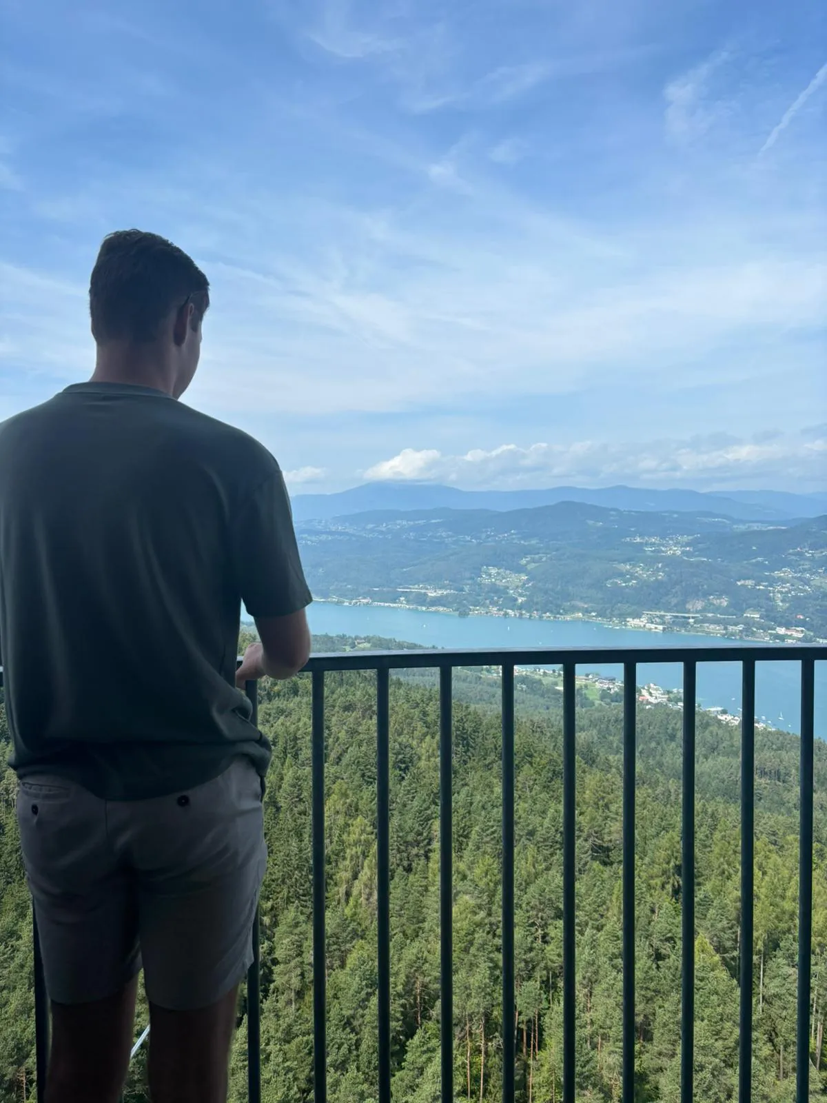 Uitzichtpunt Pyramidenkogel Klagenfurt, Oostenrijk