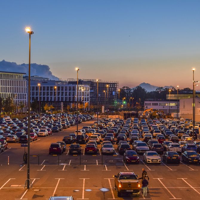 Verre reizen met kinderen parkeren