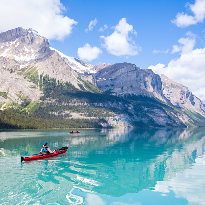 Kajakken op Maligne Lake