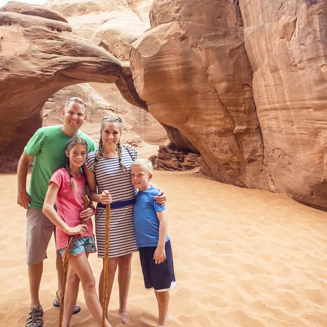 Gezin in Arches National Park, Moab