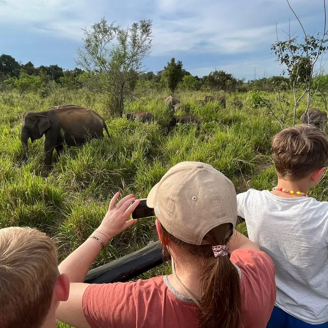 Op safari met het gezin in Sri Lanka