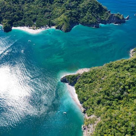 Baai van Isla Jesusita