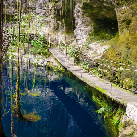 Cenote X-Canché