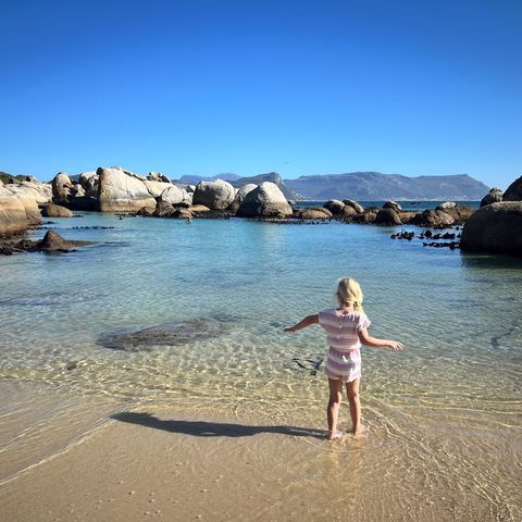 Zwemmen bij Boulders Beach, Kaapstad