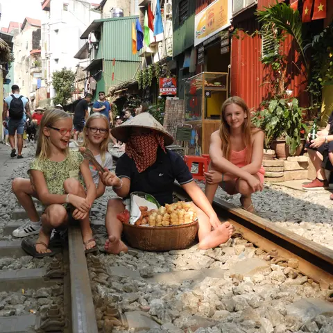 Meisjes met local in Ho Chi Minh City
