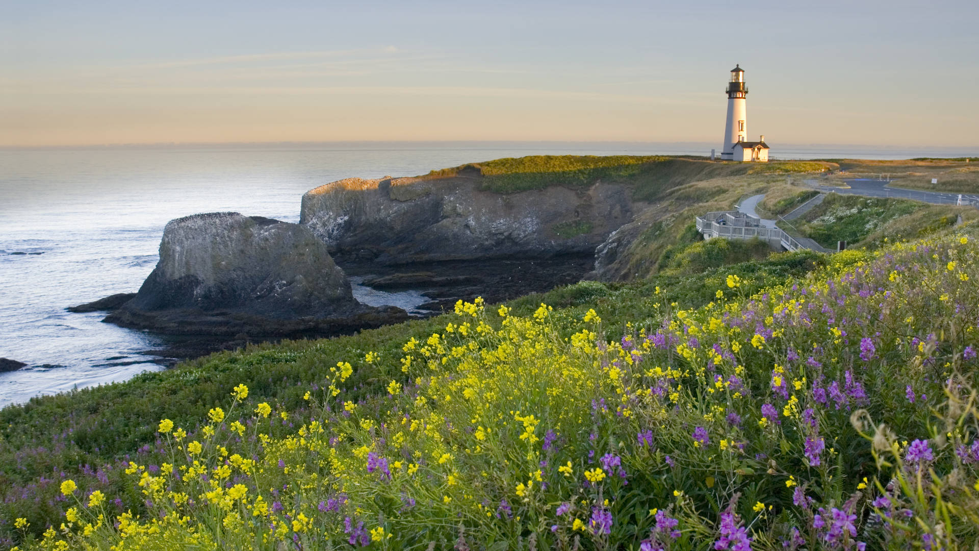 Yaquina Lighthouse, Oregon Coast