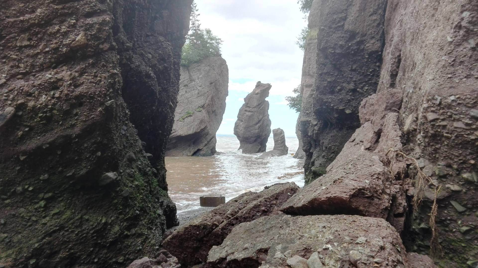 Hopewell Rocks in Canada