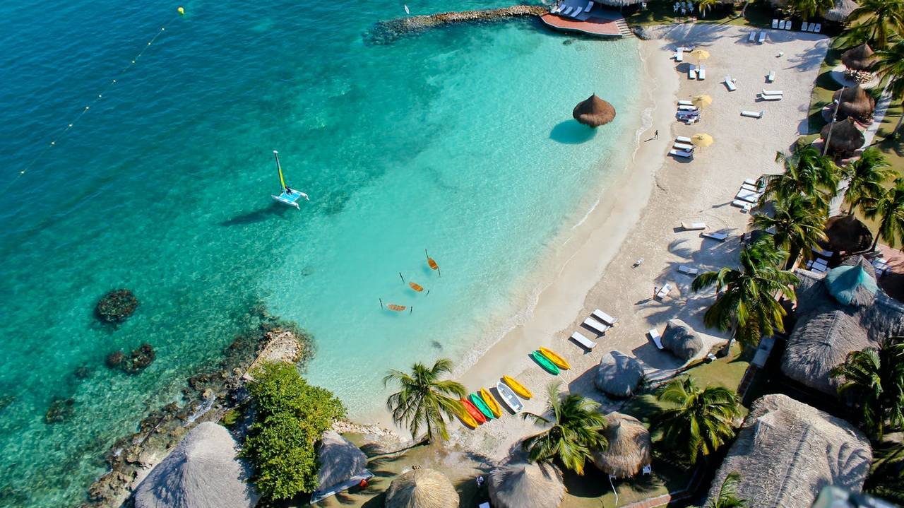 Strand van Hotel Punta Faro, Colombia