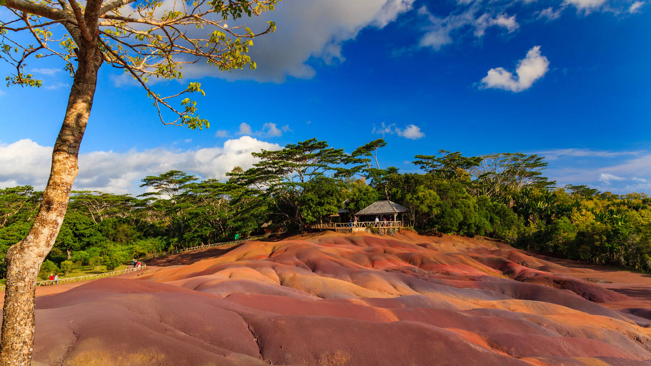 Seven Coloured Earths, Mauritius