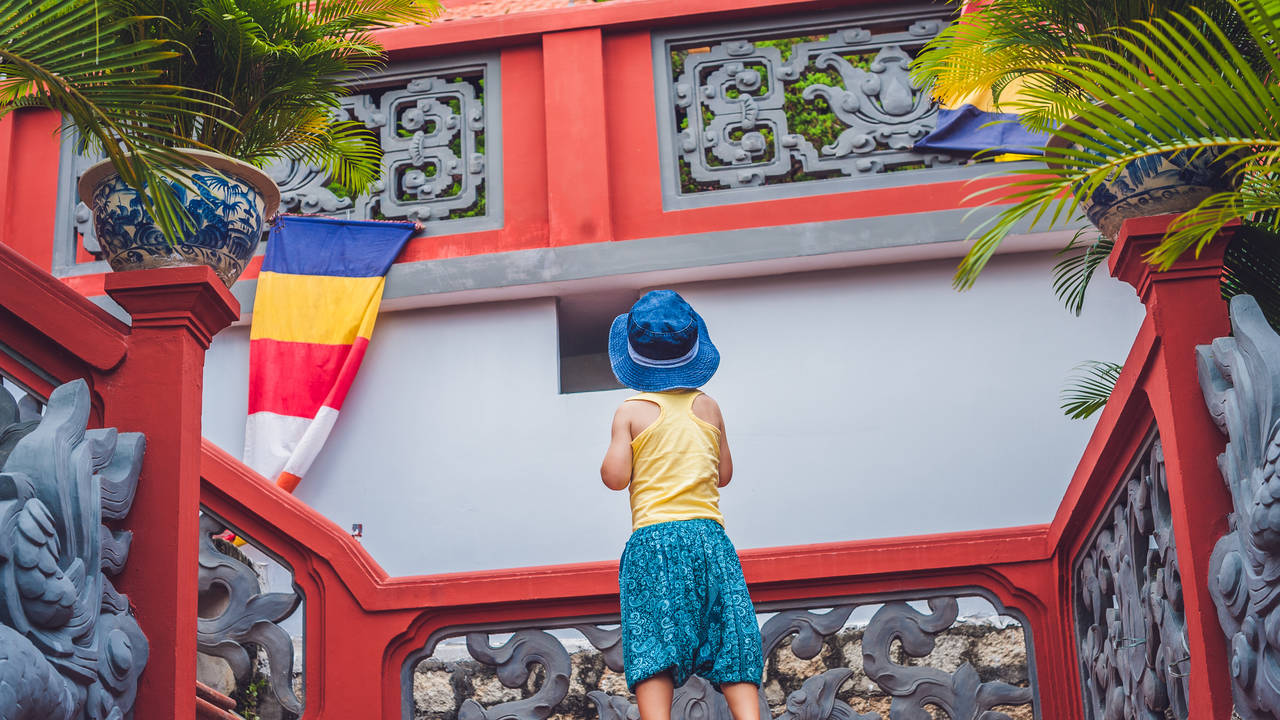 Met jonge kids naar Vietnam