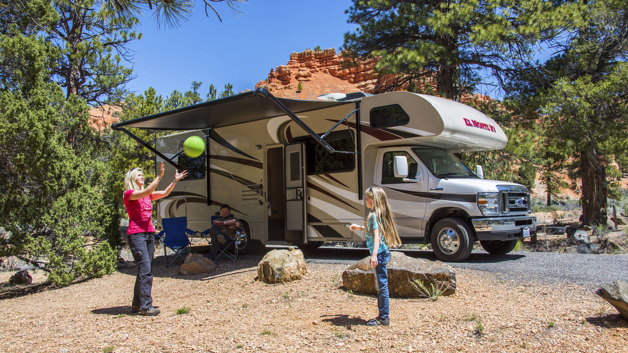 Spelen op de campsite in Amerika