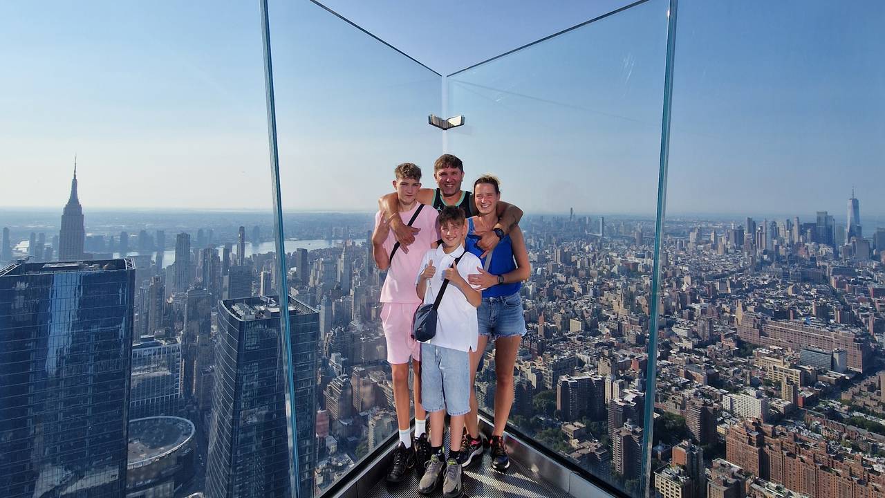 Gezin voor The Edge in New York City