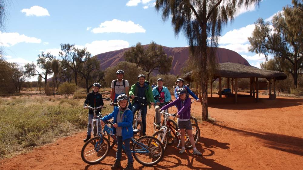 Mountainbiken bij Uluru (Ayers Rock)