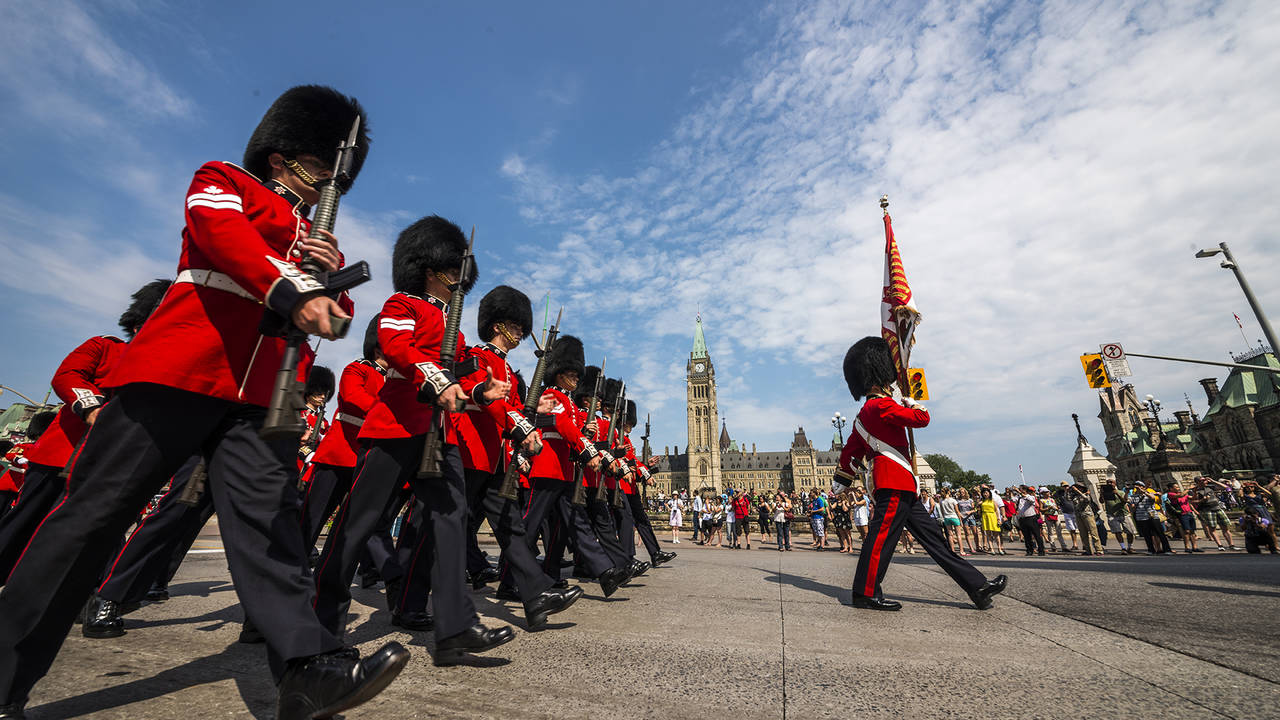Erewacht bij Parliament Hill in Ottawa