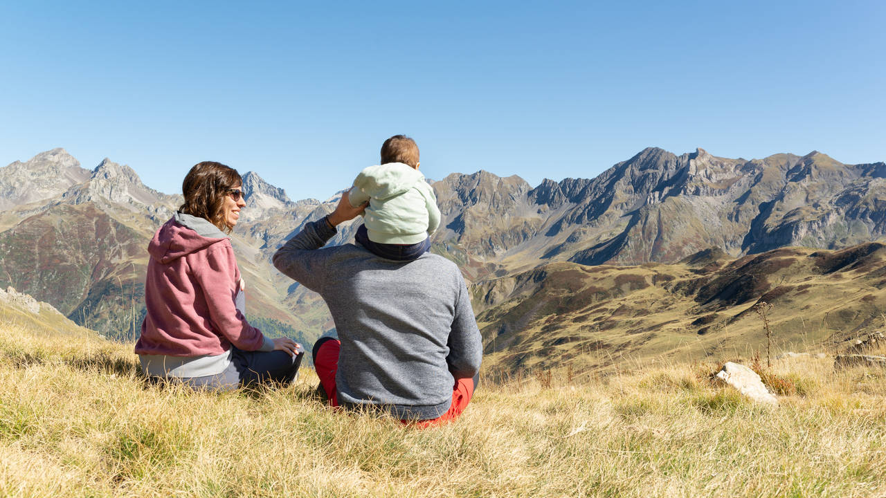 Gezin in Spaanse Pyreneeën