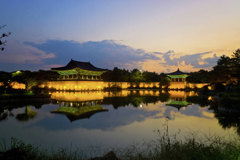 Donggung Palace en Wolji Pond in Gyeongju