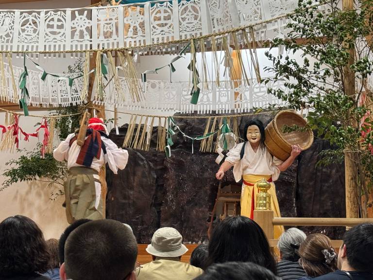 Voorstelling in Takachiho