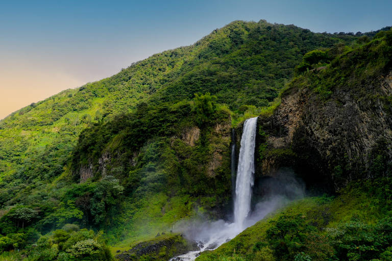 Waterval in de omgeving van Baños