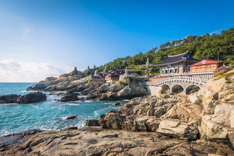 haedong yonggungsa temple